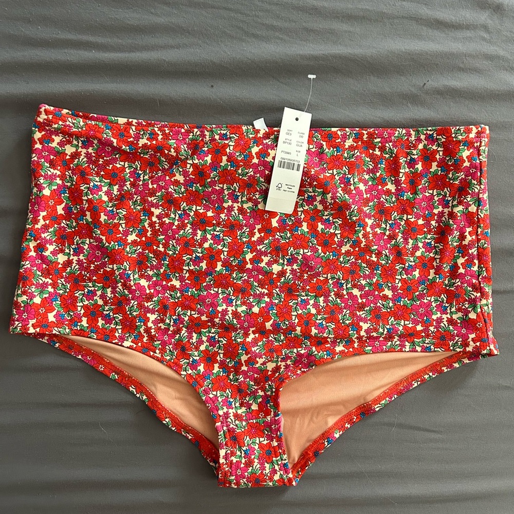 Floral Women's Shorts